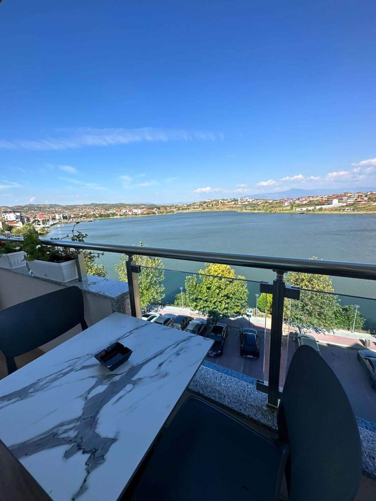 Hotel Ujvara Belsh Kültér fotó